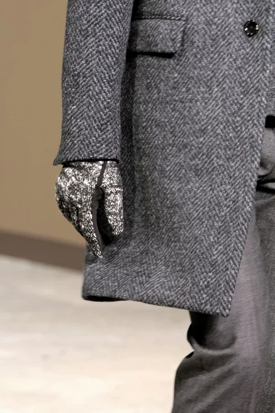Look 5